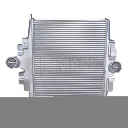LRIC 15703 Радиатор интеркуллера (теплообменник) для а/м MB Axor/ 5490 (Лузар)