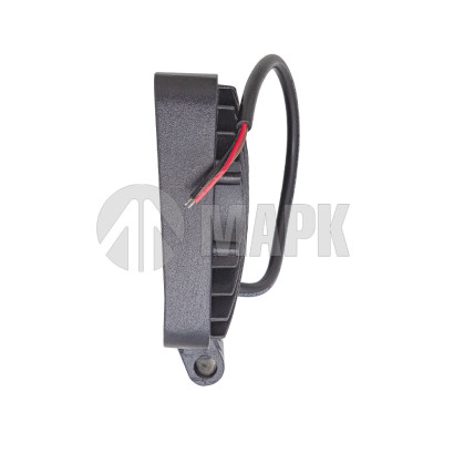 100.3738-01 Фонарь стробоскоп/постоянно оранжевый (9 диодов, 2 режима, квадратная, 3 провода, 12-24В) (КЭП)